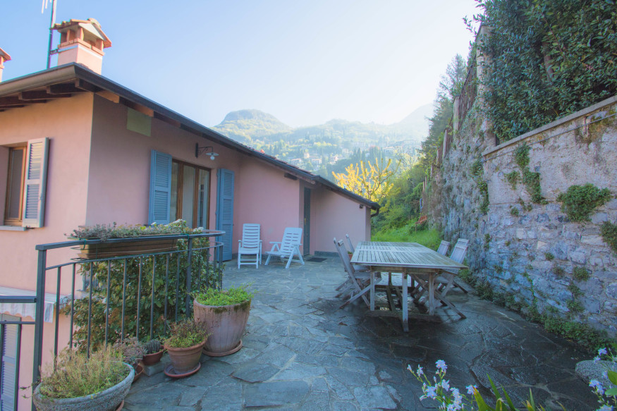 Vacation rental in Lake Como. More on GirlGoneTrvel.com